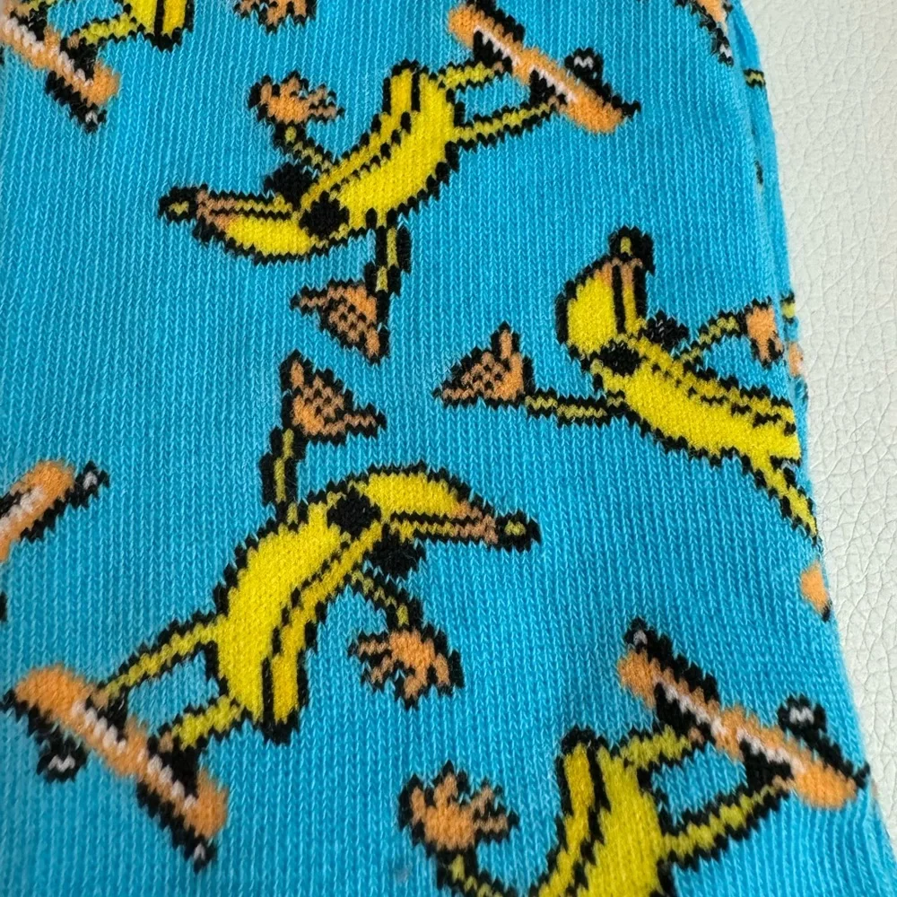 NWT Two Left Feet bananarama 🍌 socks